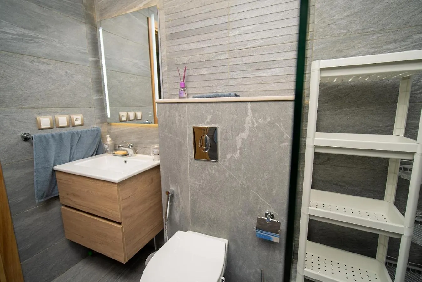 Welcome To Casa Luxe 3 King Beds Near Cfc & Tram Kazablanka